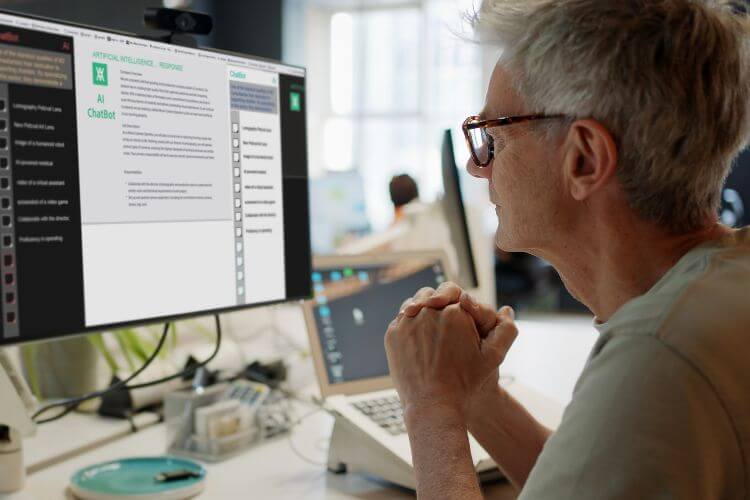 BPO employee using AI